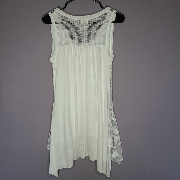 Cupio White High Low Dress with Lace And Sheer Detail - Picture 7 of 10